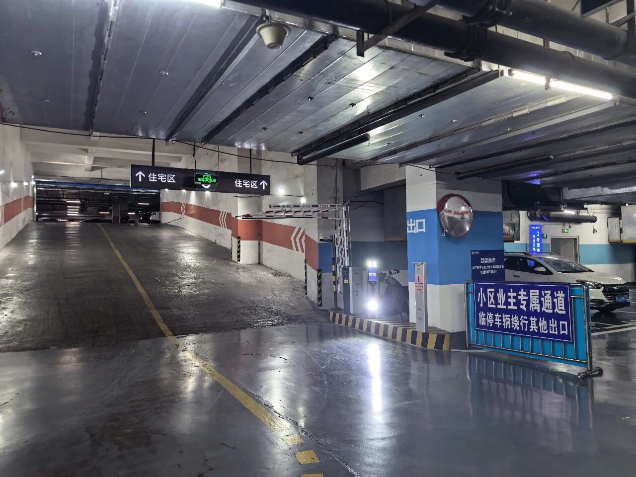 小店区：疏堵结合破解停车难 多方协同畅行商圈